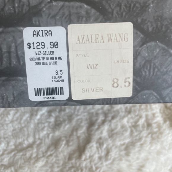 Perfect Renaissance world tour heels - Picture 8 of 8